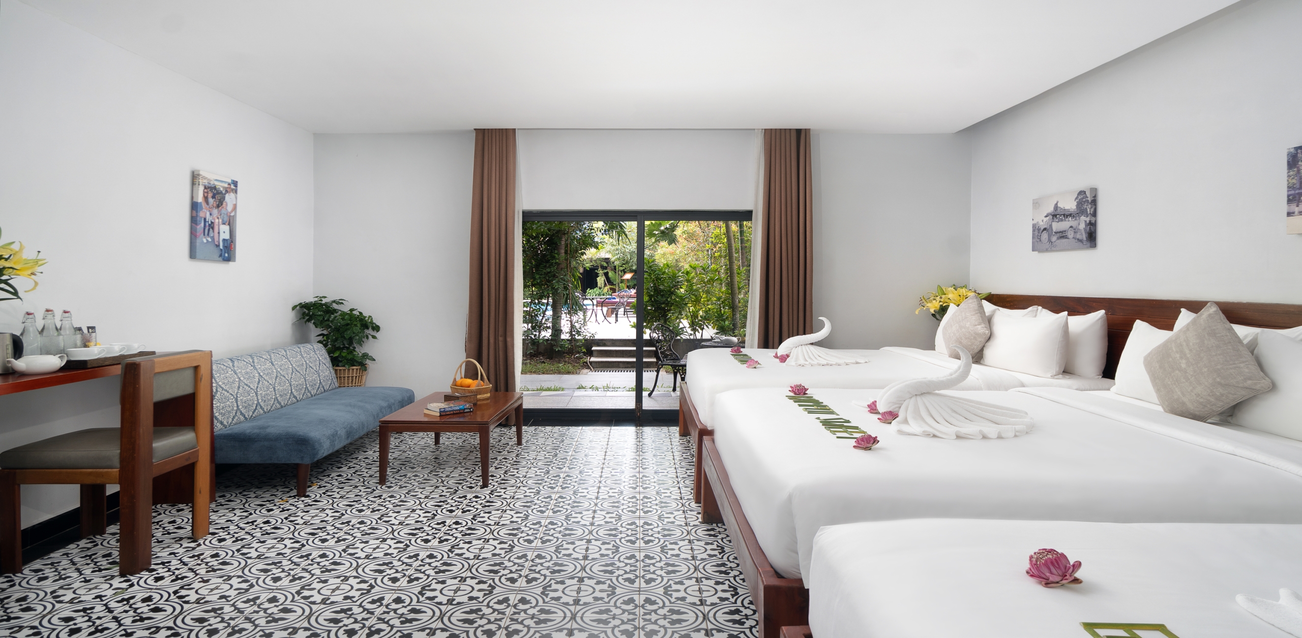 LUXURY TRIPLE ROOM